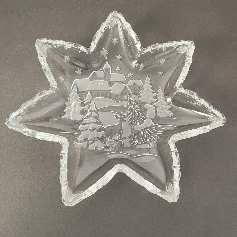 Mikasa Holiday Classics‎ Christmas Star Platter 12.5